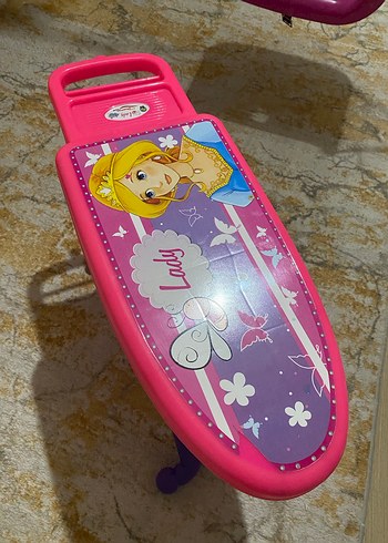 Çocuklar için Renkli Baskılı Ütü Masası - Görsel 3