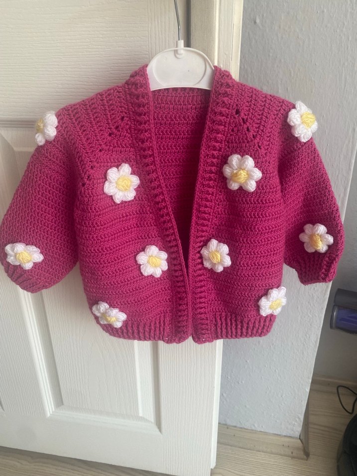 Renkli Çiçek Desenli Pembe Kız Hırkası - Görsel 2