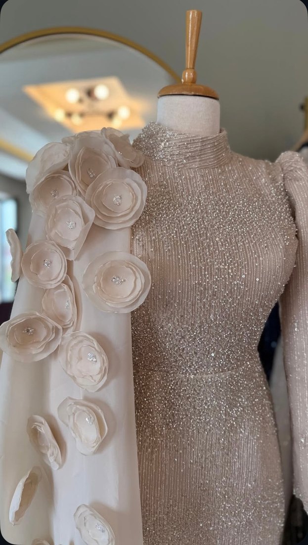 Kiralık tesettür abiye - Görsel 3