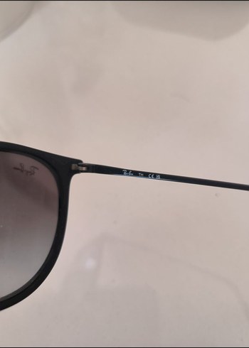 Siyah Minimalist Kadın Güneş Gözlüğü - Görsel 3