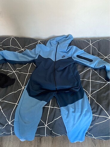 nike tech fleece ithal