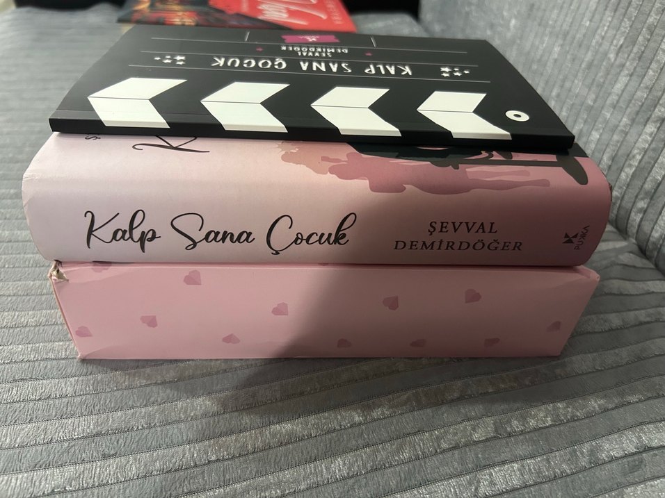 Şevval Demirdöğer'in Kalp Sana Çocuk Romanı Kutulu Set - Görsel 2