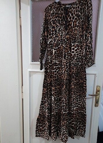 Leopar elbise