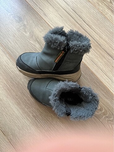 Unisex Bebek bot