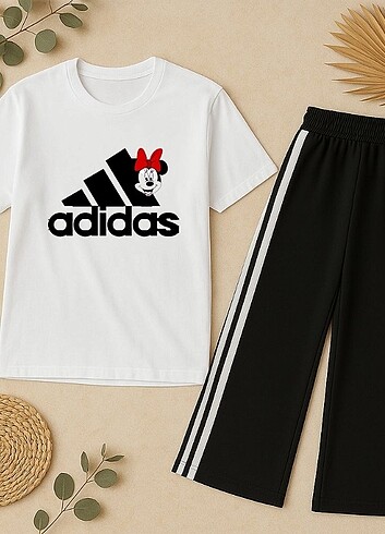 "Rahat ve Şık Minnie Mouse Detaylı Adidas Pijama Takımı - Görsel 5
