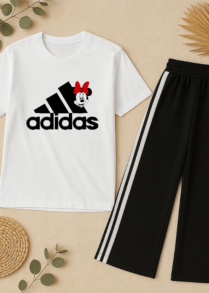 "Rahat ve Şık Minnie Mouse Detaylı Adidas Pijama Takımı - Görsel 5