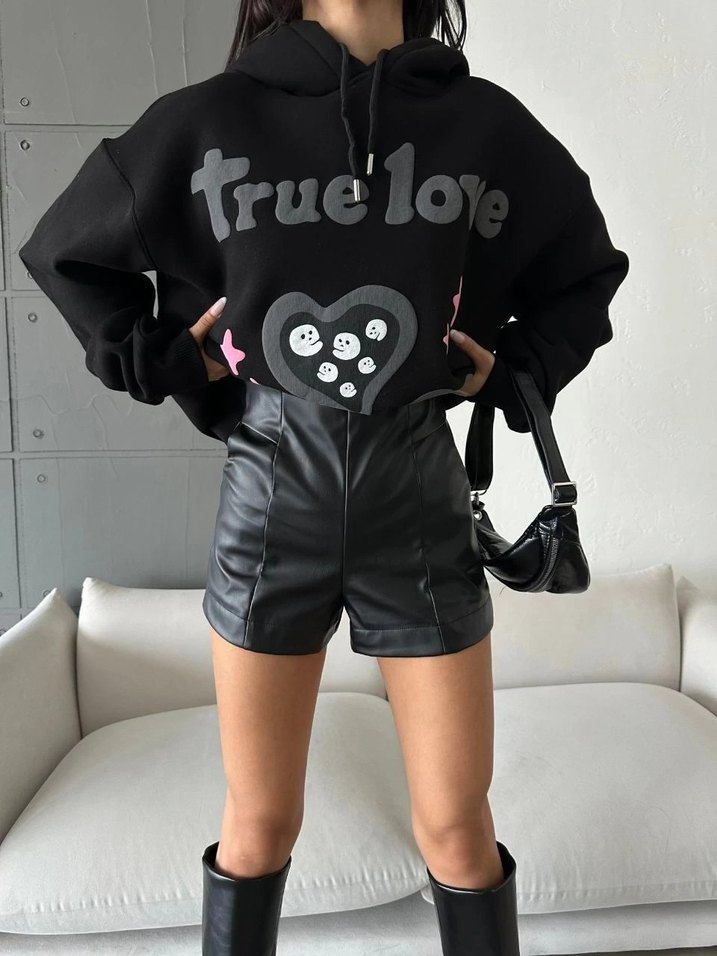 Kadın Siyah Kapüşonlu Nakışlı Sweatshirt - Görsel 3