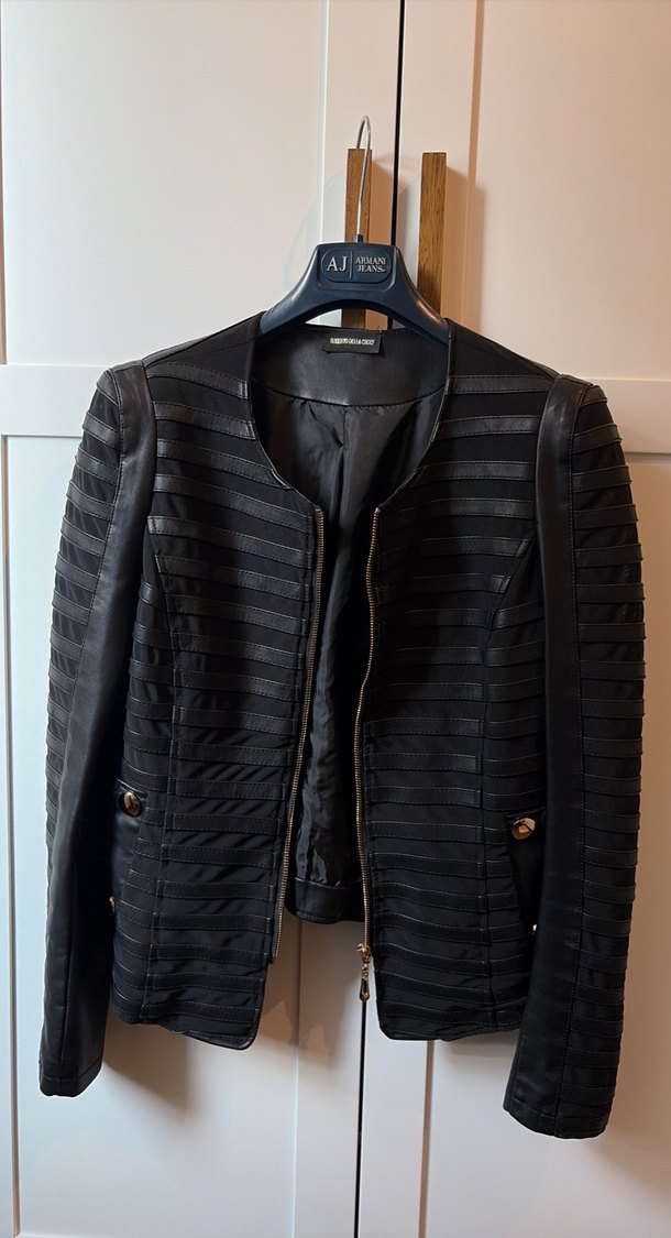 İtalyan Roberto Della Croce Marka Siyah Deri Kadın Ceketi - Görsel 2