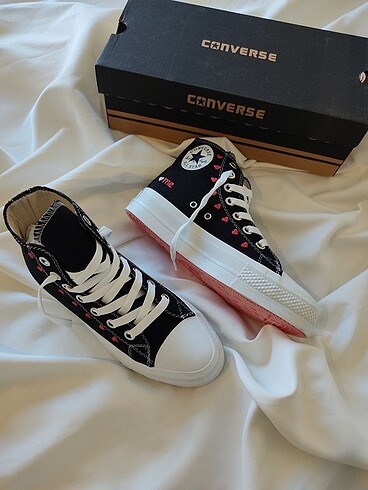 Converse Converse