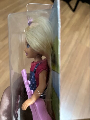  Beden Barbie camping fun
