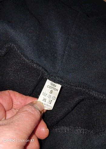 Kadın Siyah Kapüşonlu Sweatshirt - Görsel 4