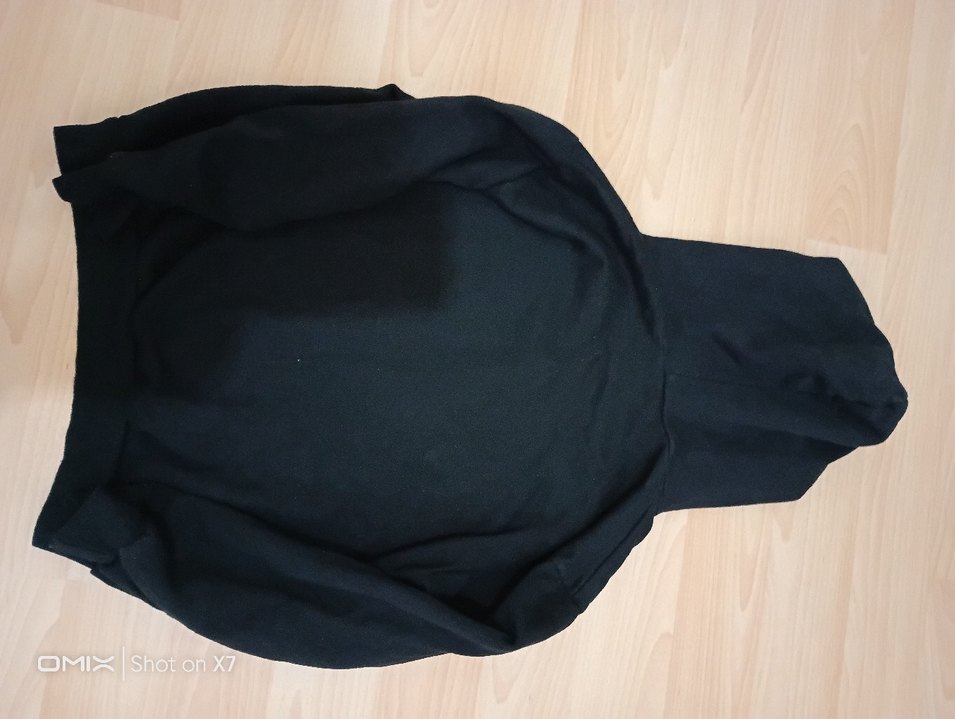 Kadın Siyah Kapüşonlu Sweatshirt - Görsel 3