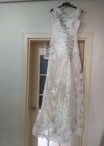 Miss Defne Dantel Detaylı Beyaz Vintage Gelinlik