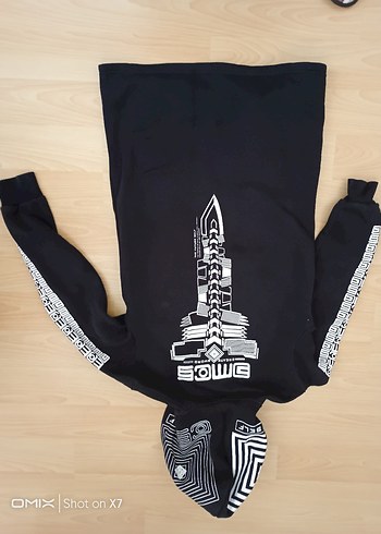 Siyah Baskılı Kadın Uzun Sweatshirt - Görsel 2