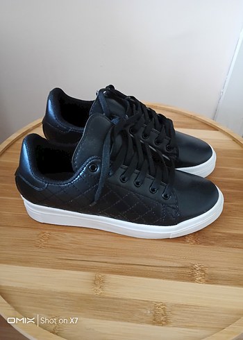 Siyah Stiletto Topuklu Kadın Spor Ayakkabı - Görsel 2