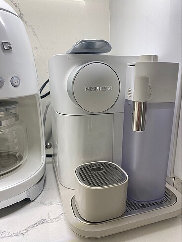 Nespresso gran latissima
