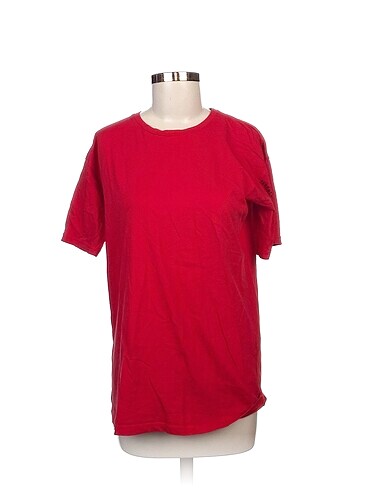Trendyol & Milla T-shirt %70 İndirimli.