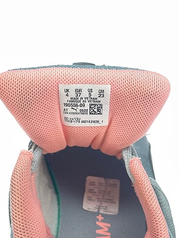 37 Beden çeşitli Renk Puma Spor Ayakkabı %70 İndirimli.