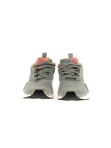 37 Beden Puma Spor Ayakkabı %70 İndirimli.