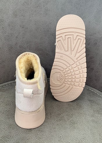 Kürklü Beyaz Süet Kadın Dolgu Topuk Bot - Görsel 4