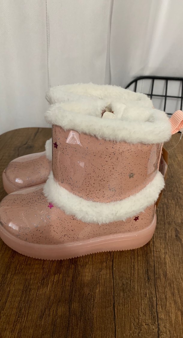 Kız Çocuk Pembe Tüylü Bot - Görsel 2