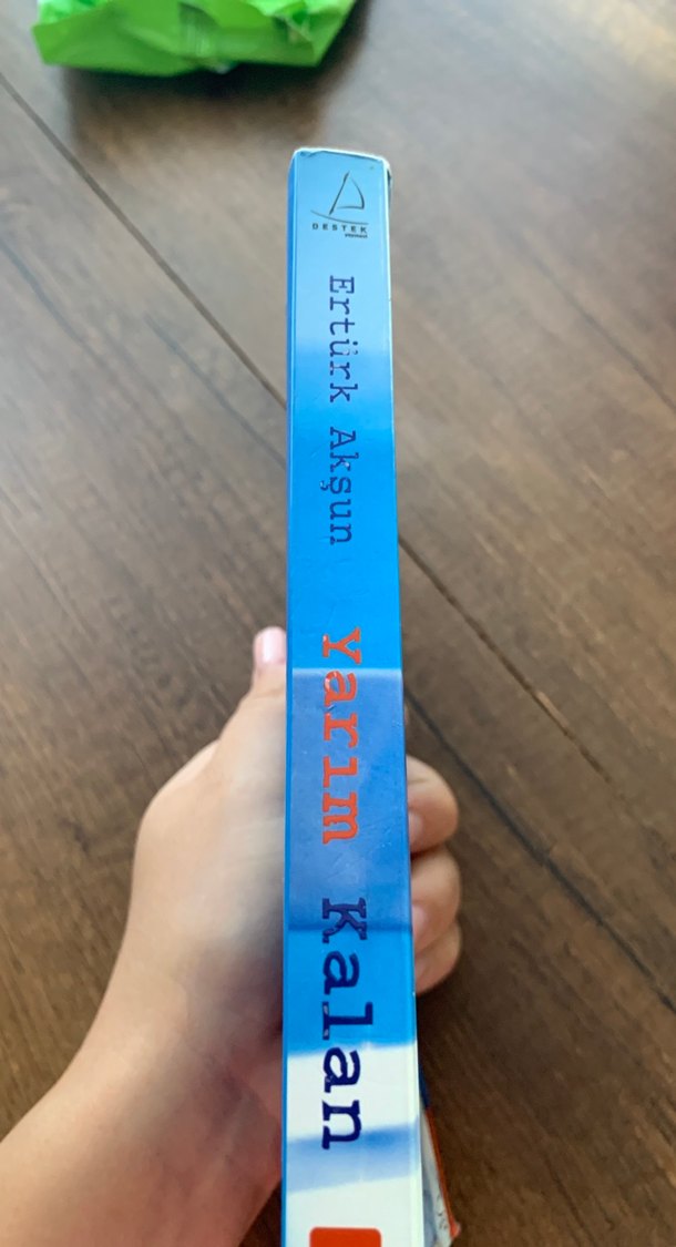 Yarım Kala - Ertürk Akşun - Görsel 2