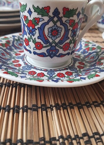 Kütahya Porselen Çini desenkahve fincanı