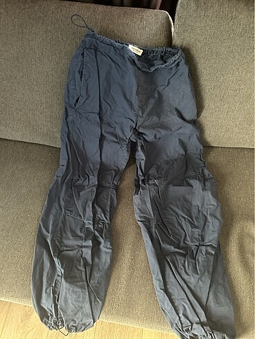 Pull and bear parasut pant