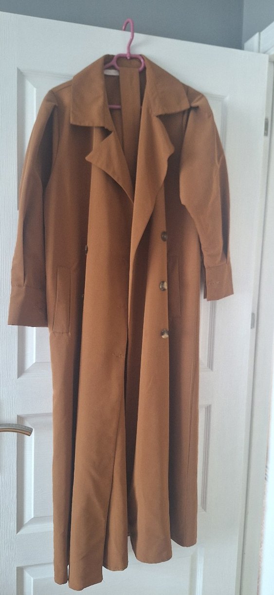 Bej Uzun Kollu Kadın Trençkot - Görsel 3