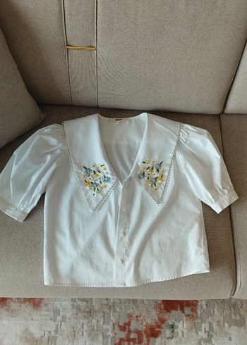 Nakışlı, beyaz vintage koton bluz