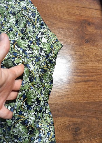 Yeşil Desenli Kısa Bol Kesim Kumaş saten  Pantolon - Görsel 4