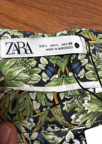 Yeşil Desenli Kısa Bol Kesim Kumaş saten  Pantolon - Görsel 6