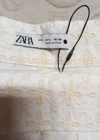 Dantel İşlemeli Beyaz Mini Şort - Görsel 2