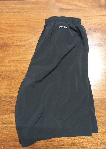 Nike Siyah Rahat Kesim Spor Şort - Görsel 3