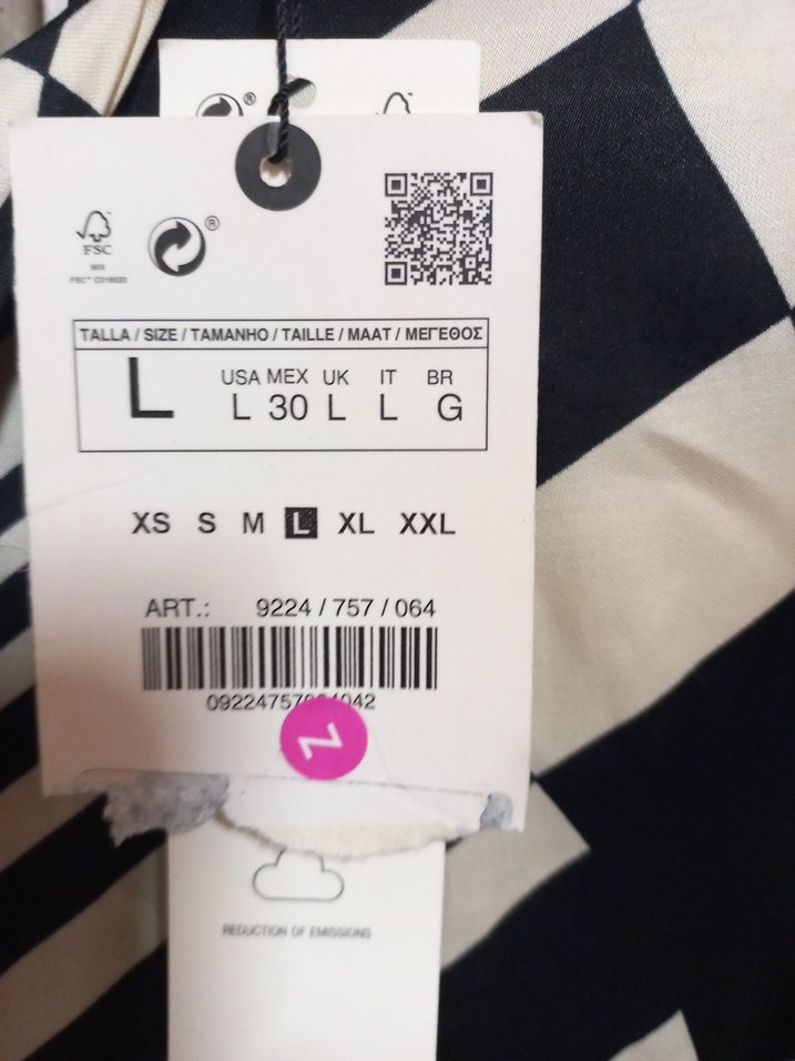 Kadın Siyah Baskılı Pilili V Yaka Gömlek - Görsel 3