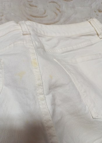 Beyaz Mini Denim Şort - Görsel 9