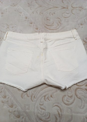 Beyaz Mini Denim Şort - Görsel 6