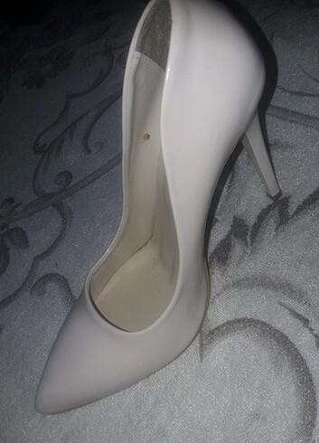 38 Beden ? stiletto ?