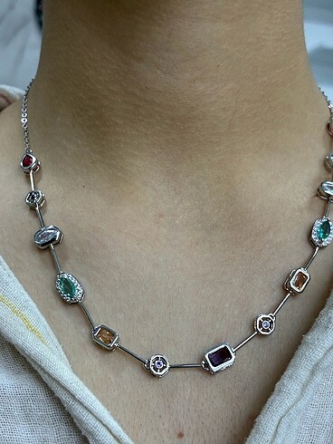 Collar En Y Çelik Silver Kolye