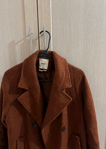 Kahverengi çift düğmeli kaban - Görsel 2