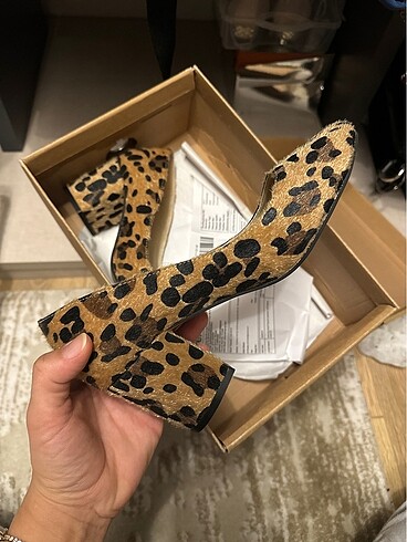 37 Beden Mudo leopar topuklu ayakkabı
