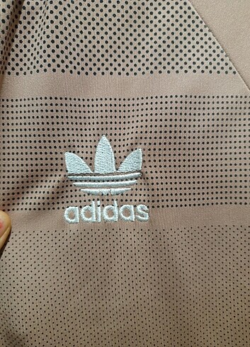 m Beden Adidas eşofman üstü