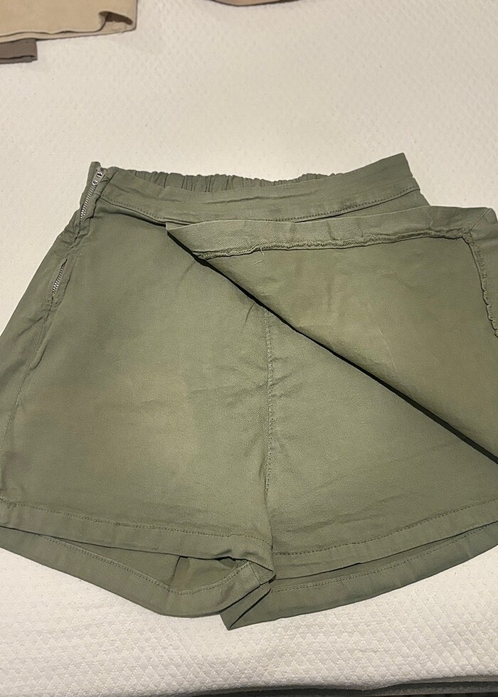 Yeşil Şortlu Etek - Görsel 2