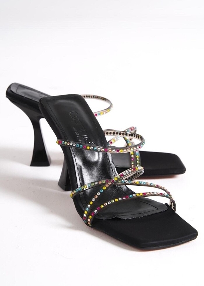 Capone küt burunlu taşlı şeffaf terlik - Görsel 2