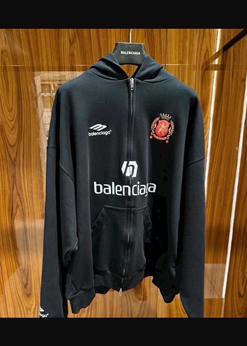 Balenciaga soccer zip