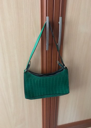 Yeşil Parlak Deri Kadın Omuz Çantası - Görsel 2