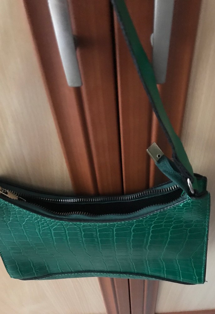 Yeşil Parlak Deri Kadın Omuz Çantası - Görsel 3