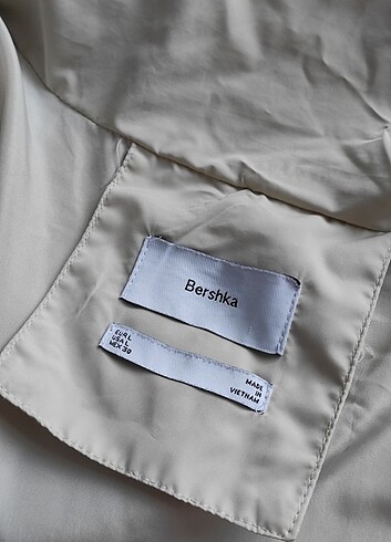 Bershka şişme yelek
