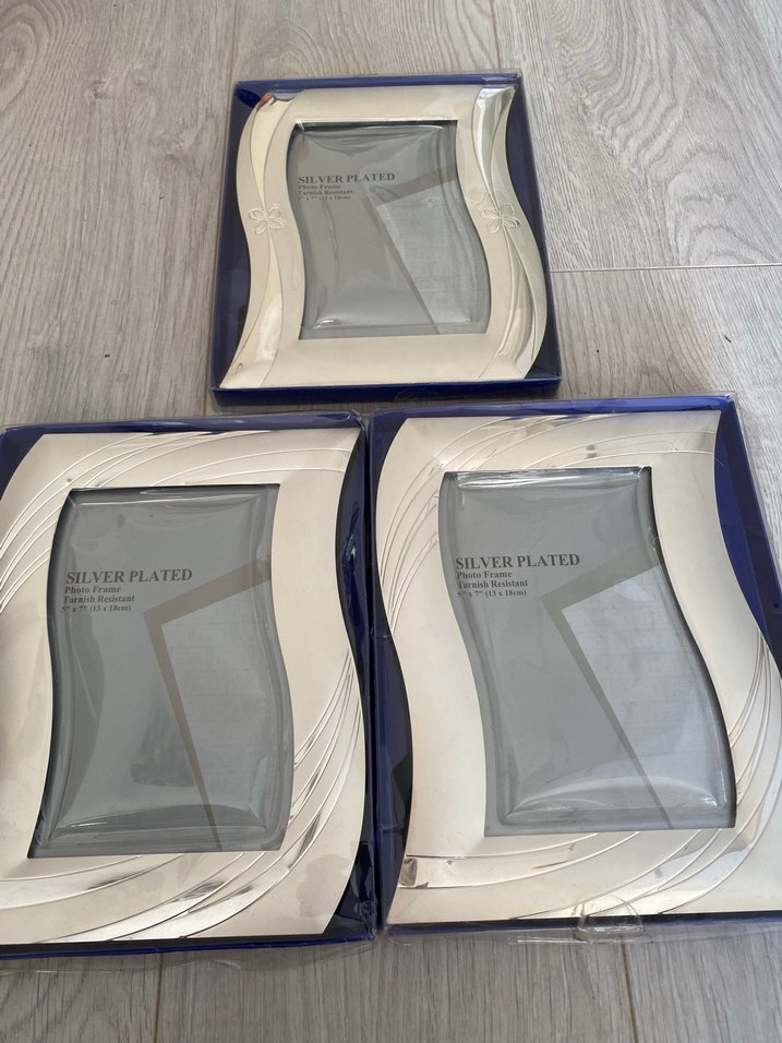 Gümüş Kaplama Dekoratif Fotoğraf Çerçevesi - Görsel 4