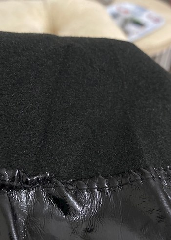 Parlak Siyah Midi Uzunlukta Kadın Ceket - Görsel 7